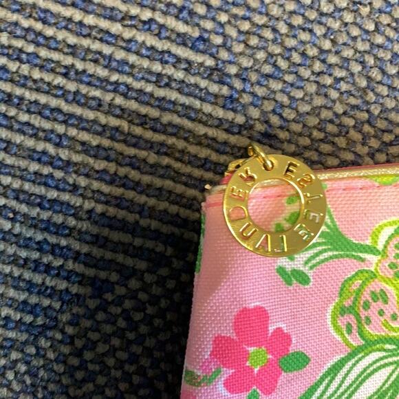 Lilly Pulitzer Bag Estee Lauder Cosmetic Makeup Bag Pink Tiger Pattern - Picture 5 of 7